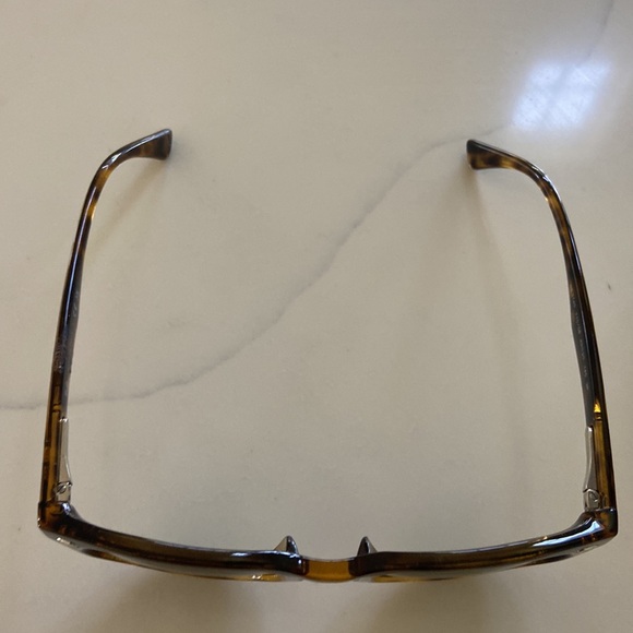 New Ray-Ban sunglasses - Picture 13 of 15